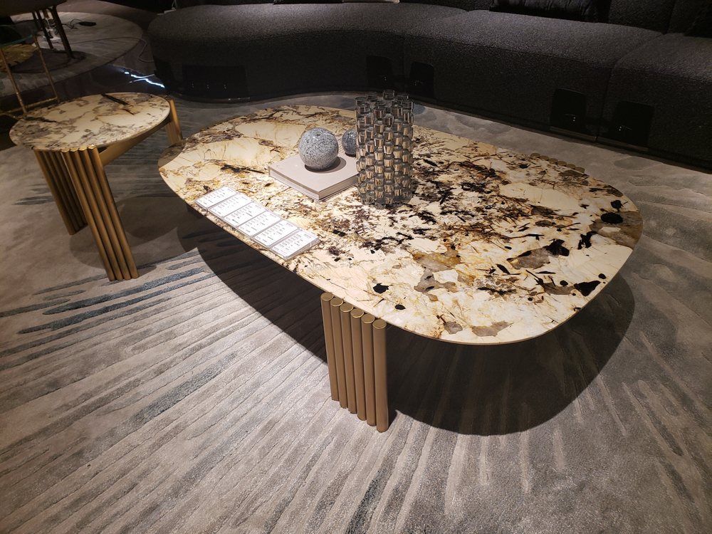 Журнальные столики из мрамора и металла